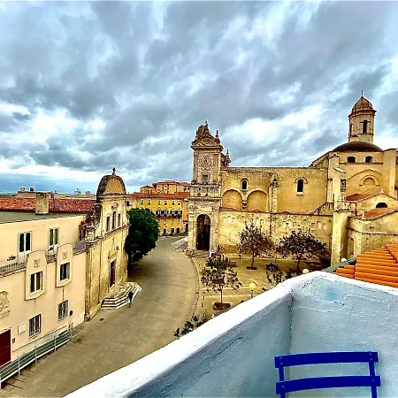 Apartamento Luminosa Mansarda Nel Centro Storico Di Sassari