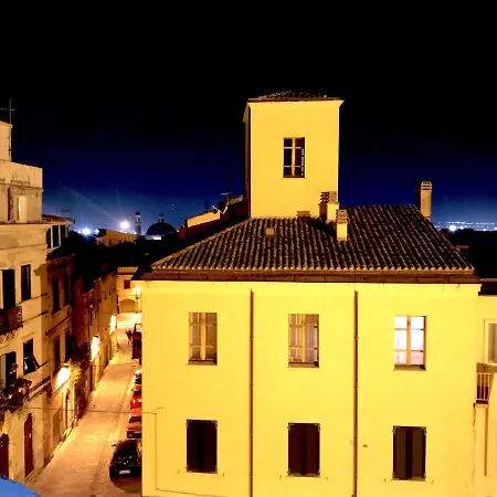 Luminosa Mansarda Nel Centro Storico Di Sassari Sassari